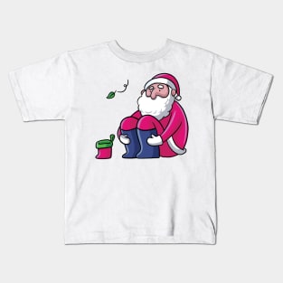 Santa Claus quarantine on Lonely Christmas... Kids T-Shirt